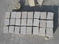 Desert Gold Rusty Granite, Cobblestone