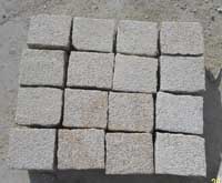 Desert Gold Rusty Granite, Cobblestone