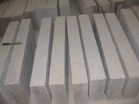 Desert Gold Rusty Granite, Kerbstone