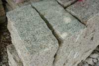 Desert Gold Rusty Granite, Kerbstone