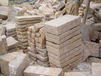 Desert Gold Rusty Granite, Pavers