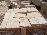 Desert Gold Rusty Granite, Pavers