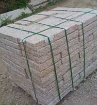 Desert Gold Rusty Granite, Pavers