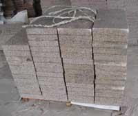 Desert Gold Rusty Granite, Pavers